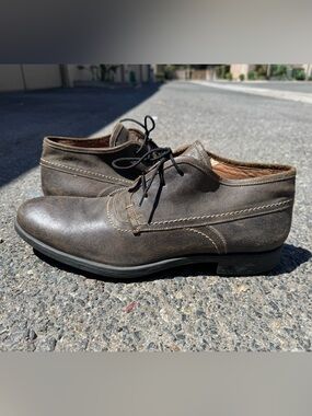 John Varvatos Men's Casual Lace-Up low chukka boots Leather Shoes in Brown